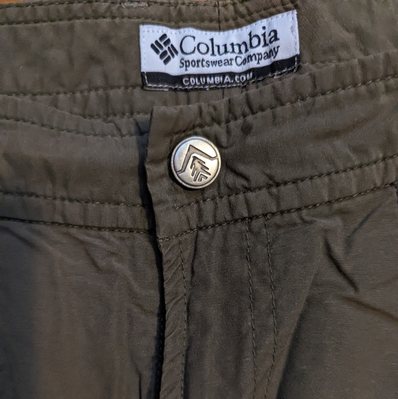 ⛰️🥾🎒 Columbia capris ⛰️🥾🎒 Size 6 - Picture 3 of 8